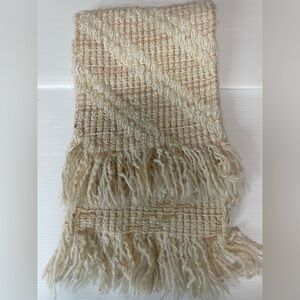 VTG TAPESTRIES IRELAND Handcrafted Irish Wool Scarf Helena Ruuth 52” Cream Tan